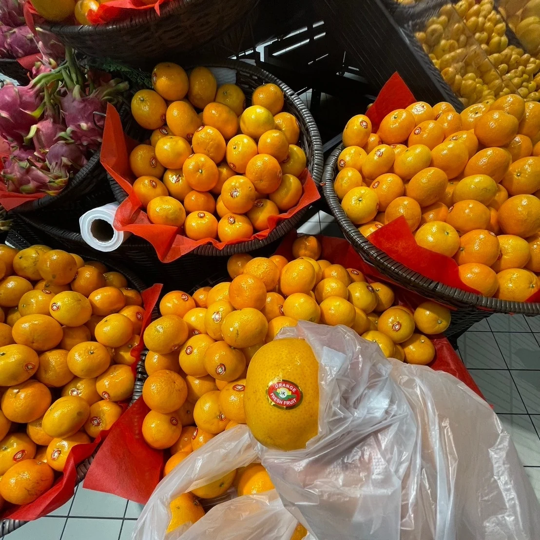 ส้มเปลือกล่อน